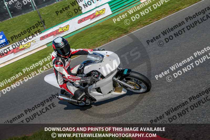 PJM Wedding Photography;enduro digital images;event digital images;eventdigitalimages;mallory park;mallory park photographs;mallory park trackday;mallory park trackday photographs;no limits trackdays;peter wileman photography;racing digital images;trackday digital images;trackday photos